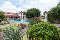 Swimming Pool Bundaberg Spanish Motor Inn