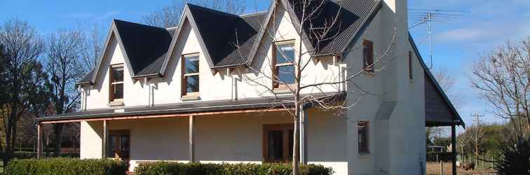 Exterior Whitestone Cottages