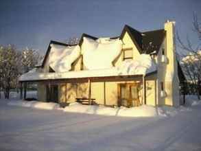 Exterior 4 Whitestone Cottages