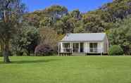 Exterior 5 Mystery Bay Cottages