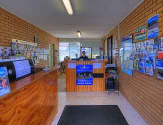 Lobby 2 Low Head Tourist Park - Caravan Park