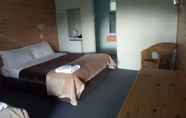 Kamar Tidur 5 Gloucester Motel