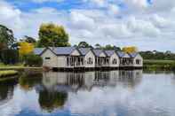 Exterior Lakeside Villas at Crittenden