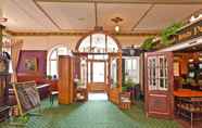 Lobby 3 Grand Hotel Wanganui