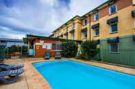 Swimming Pool Ibis Budget Coffs Harbour