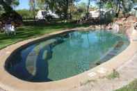 Swimming Pool Discovery Parks - Cloncurry