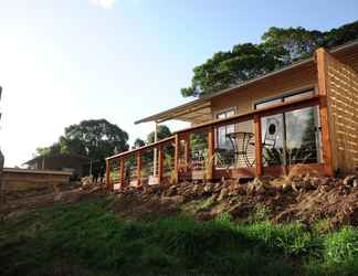 Exterior 2 Gisborne Peak Winery Cottages