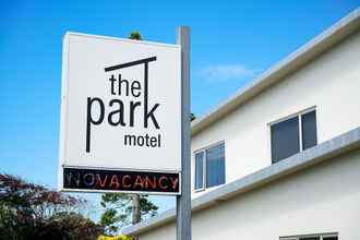 Exterior 4 The Park Motel