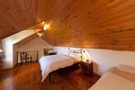 Kamar Tidur Daisy Bank Cottages