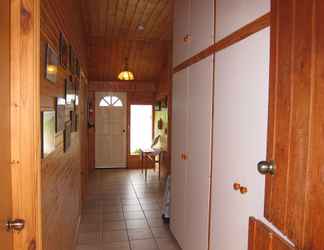 Lobi 2 Edelweiss Cottage B&B