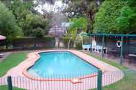 Swimming Pool Fernleigh Accommodation