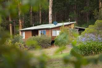 Exterior 4 Bombina Cottages