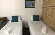 Kamar Tidur 5 Port Campbell Parkview Motel & Apartments