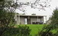 Exterior 2 Auckland Country Cottages