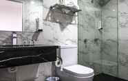 Toilet Kamar 4 Areca Launceston