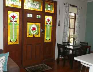 Lobby 2 Mount Browne Cottage