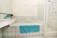 Toilet Kamar Wattle Holiday Rental