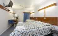 Kamar Tidur 5 Innisfail City Motel