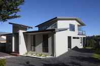 Bangunan Hilltop Apartments Phillip Island - Adults Only