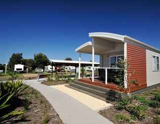 Exterior 2 NRMA Stockton Beach Holiday Park