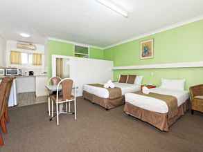 Bedroom 4 Riviera Motel Bundaberg