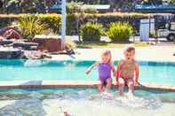 Kolam Renang Anglesea Family Caravan Park