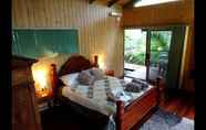 Bedroom 2 Treetops Accommodation Montville