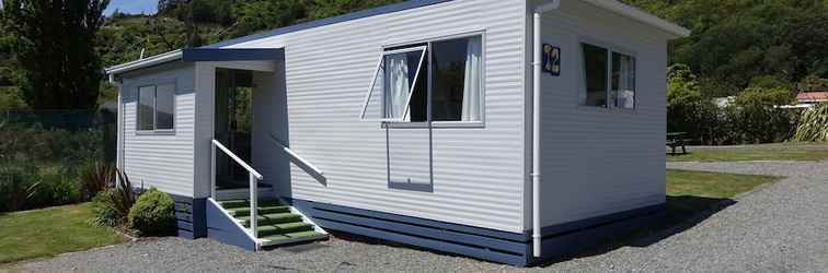 Exterior Waikawa Bay Holiday Park