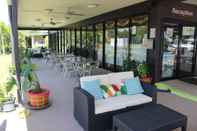 Lobby Dunk Island View Caravan Park