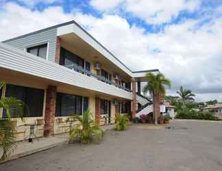 Exterior 2 Shoredrive Motel