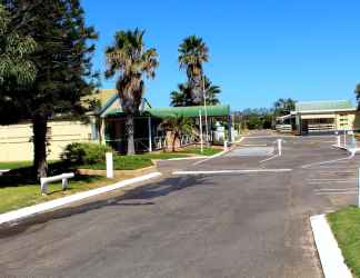 Exterior 2 Sunset Beach Holiday Park