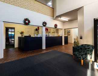 Lobby 2 Sails Geraldton Accommodation