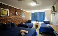 Kamar Tidur 7 The Gallery Motor Inn