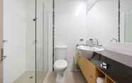 Toilet Kamar 6 Eden Oak Geelong