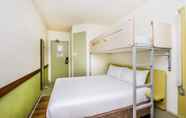 Kamar Tidur 3 Ibis Budget Newcastle