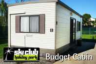 Exterior Ski Club Holiday Park