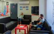 Lobi 3 Brisbane Backpackers Resort - Hostel