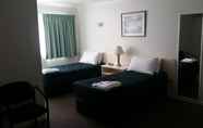 Kamar Tidur 3 Southport Motel & Apartments
