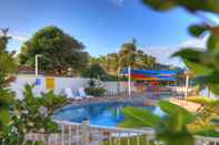 Swimming Pool Alex Beach Cabins