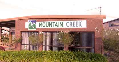 Bangunan 4 Mountain Creek Motel