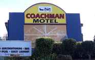 Exterior 4 Coachman Motel