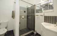 Toilet Kamar 5 Biloela Countryman Motel