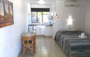 Kamar Tidur 5 Cool Palms Motel