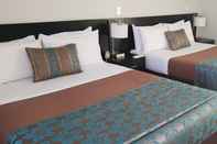 Kamar Tidur Royal Motel Miles