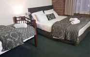 Kamar Tidur 4 Tuncurry Motor Lodge