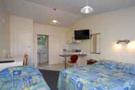 Kamar Tidur Frimley Lodge Motel