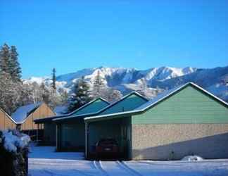 Exterior 2 Hanmer Resort Motel