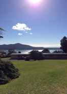 VIEW_ATTRACTIONS Hicks Bay Motel Lodge