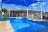 Swimming Pool Gunnedah Motor Inn