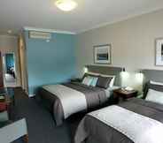 Bedroom 3 Pastoral Hotel Motel